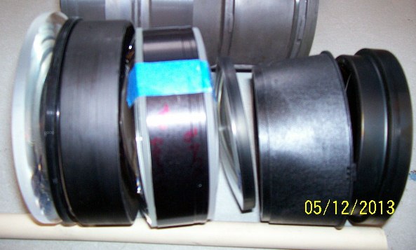 000_1112_small.jpg