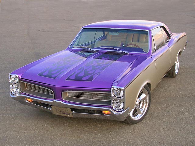 32 front quarter view.jpg
