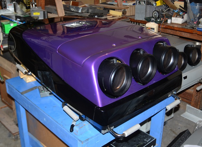 blackandpurpleg90pic1.jpg