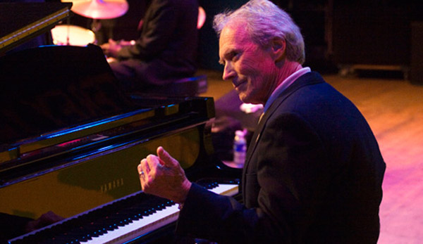 clint-eastwood-carnegie-hall.jpg