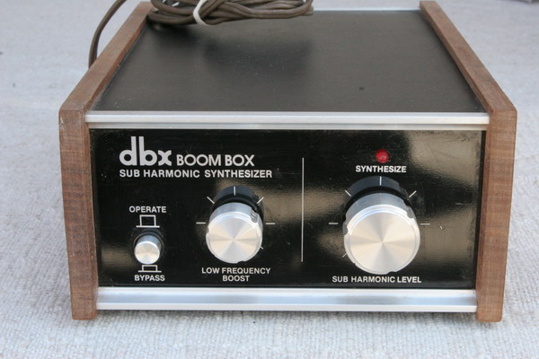 DBX 100.JPG