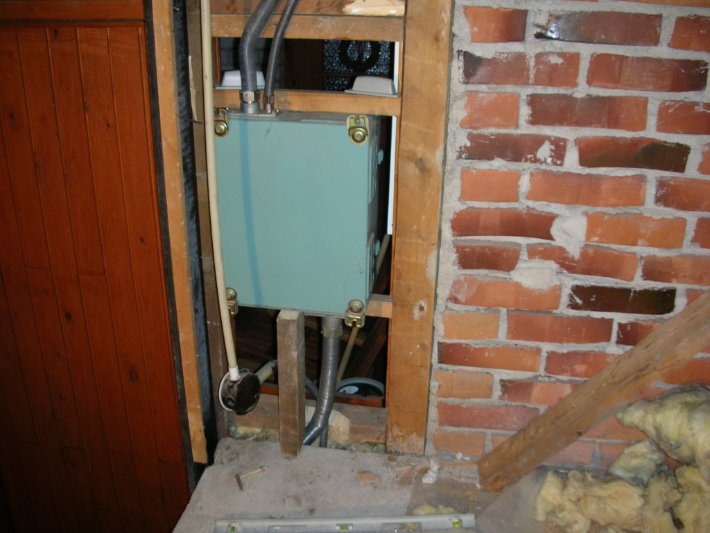 electricity-meter cabinet.JPG