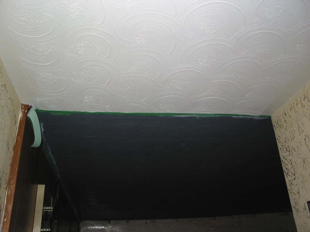 HallwayBorder1BaseCoat4441.jpg