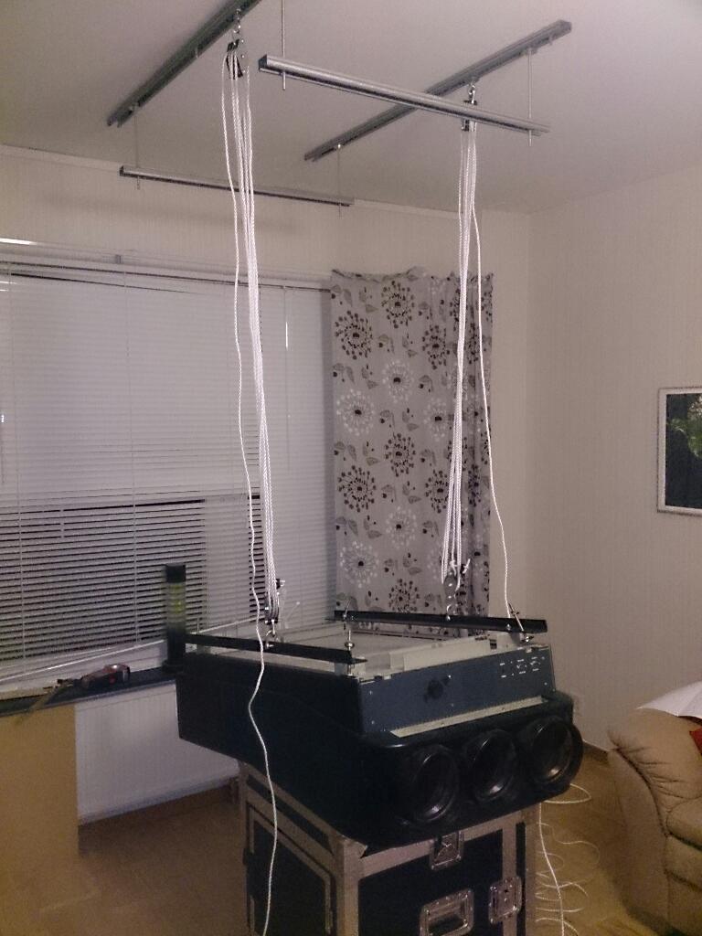 hoist.jpg