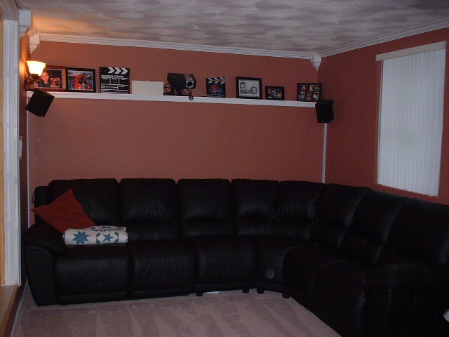 HOME THEATER 003.jpg