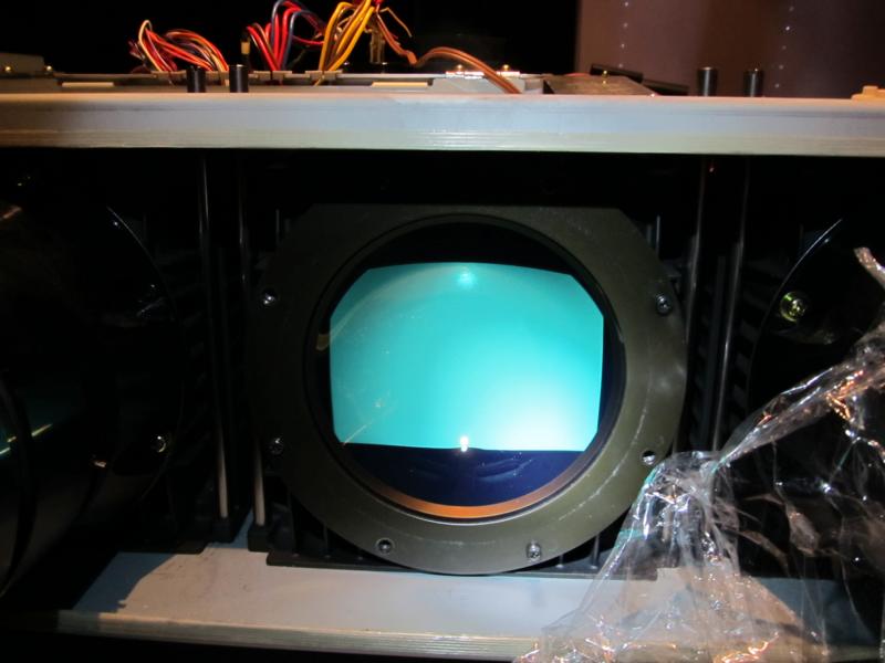 K800_10PG gr�ne R�hre Dez 2011.JPG