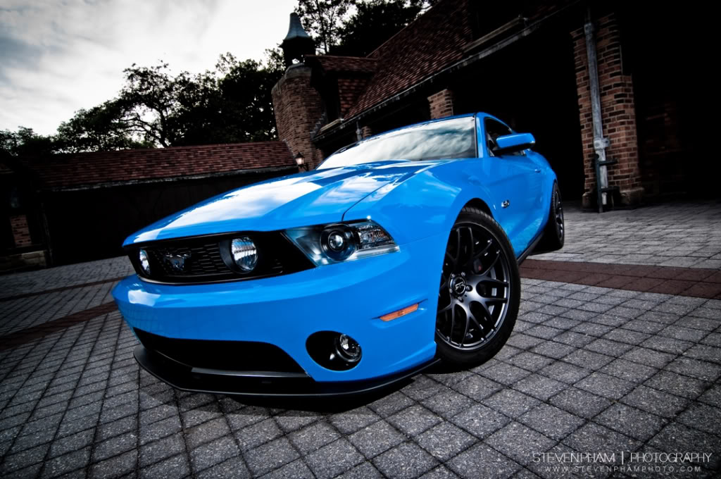 Mustang Grabber Blue.jpg