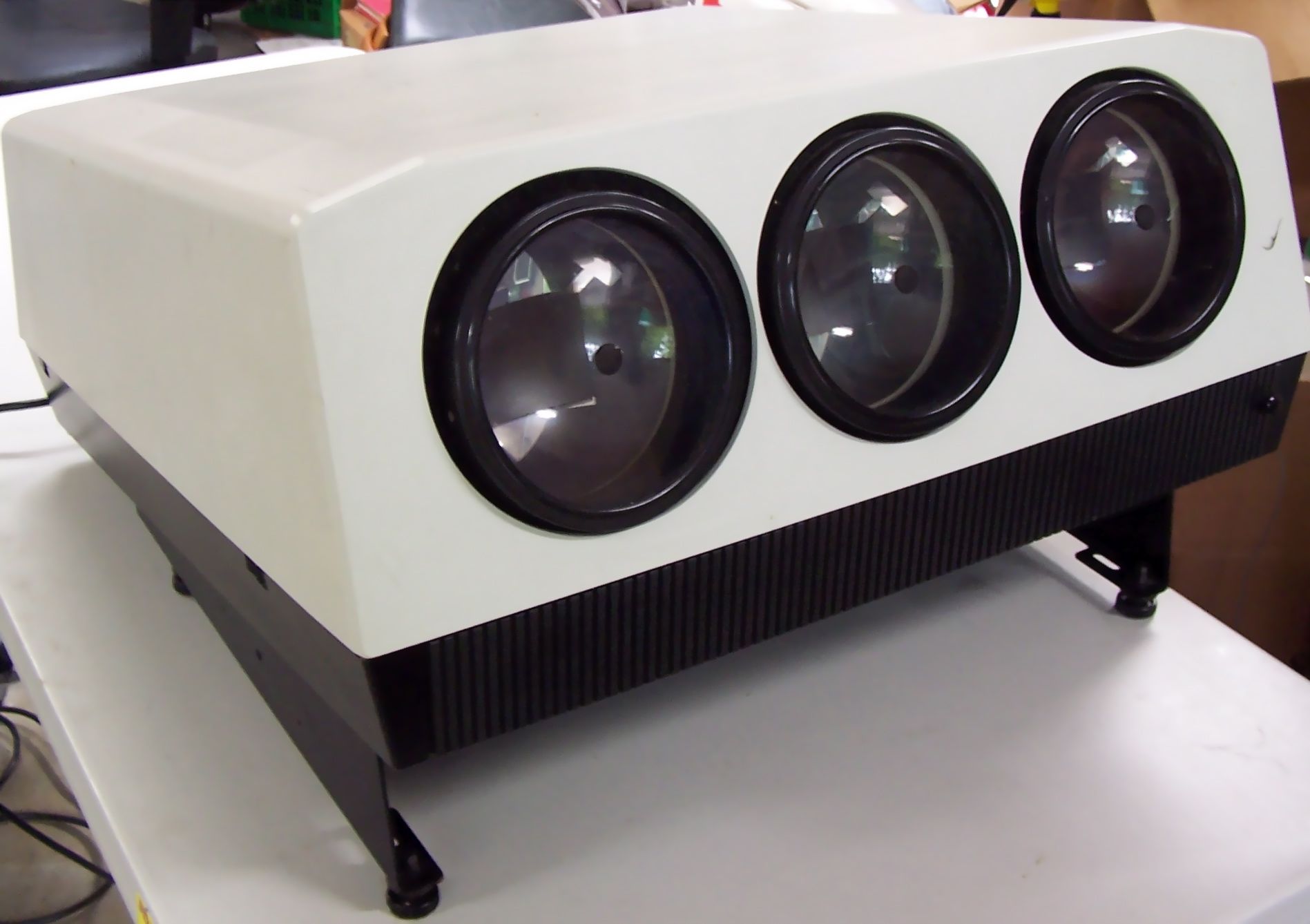novabeam100-7.jpg