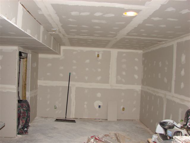 Screen_Wall 1.jpg