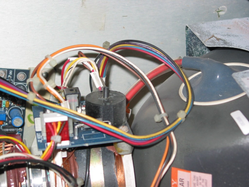 TuningPotRed_4403.jpg