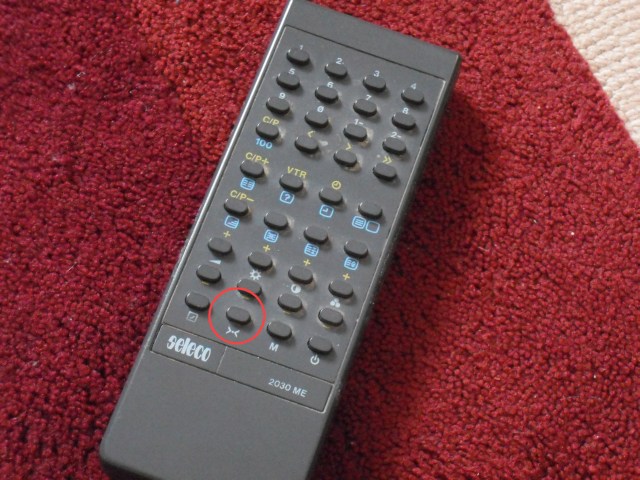 TV 001.jpg