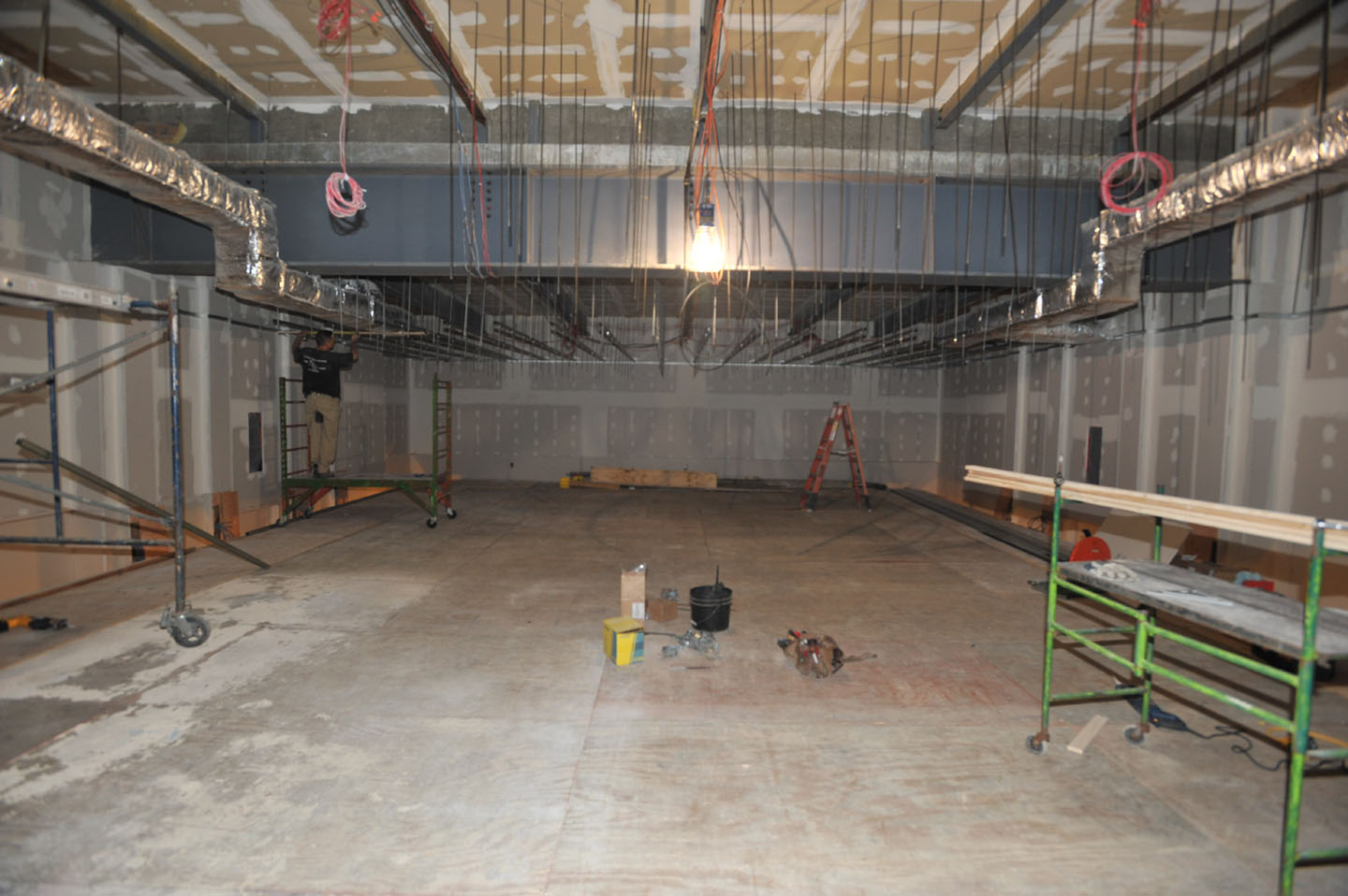 Upper Level May 4 - 09.jpg